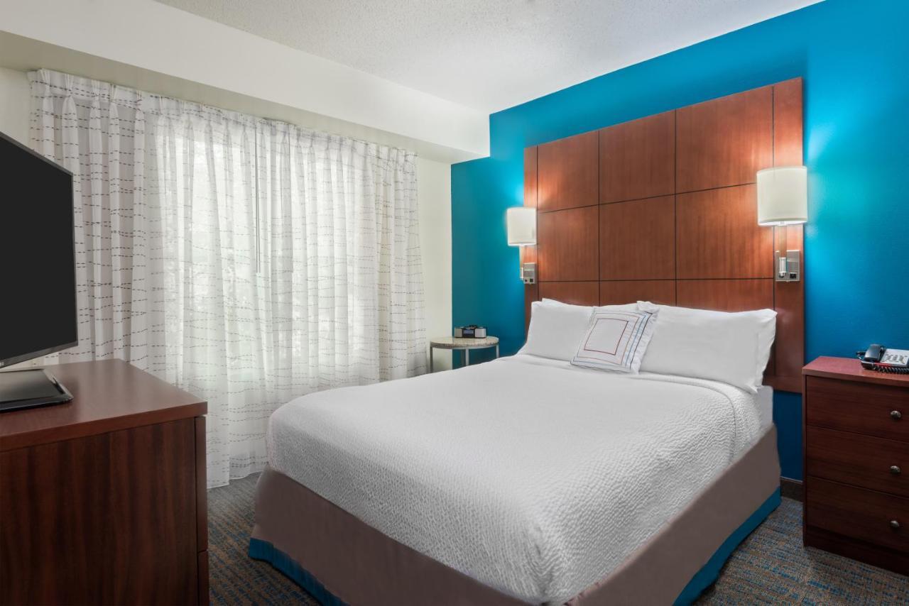 Residence Inn Savannah Midtown Екстериор снимка