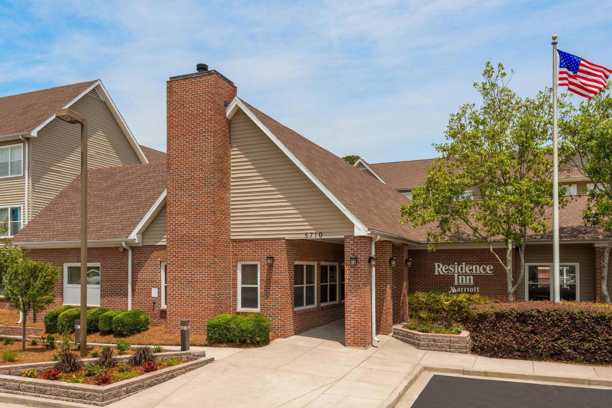 Residence Inn Savannah Midtown Екстериор снимка