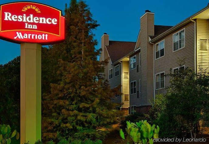 Residence Inn Savannah Midtown Екстериор снимка